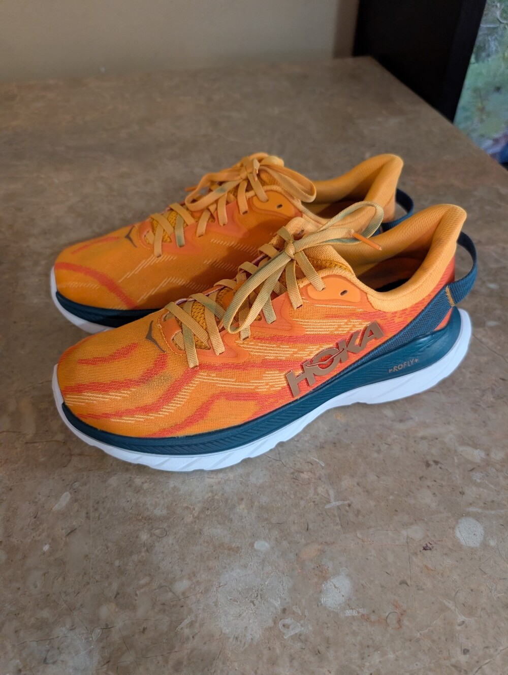 Hoka One One Mach Supersonic Yellow Running Cushioned Shoes Men's Size 10D - Picture 2 of 16